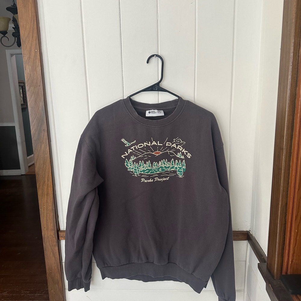 National Parks Graphic Men's Sweater - Gray